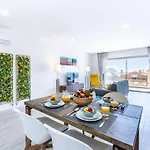 The Hub * Burgau